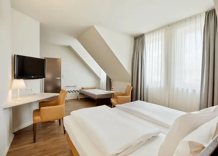 Hotel Four Points Flex By Sheraton Hauptbahnhof 3*