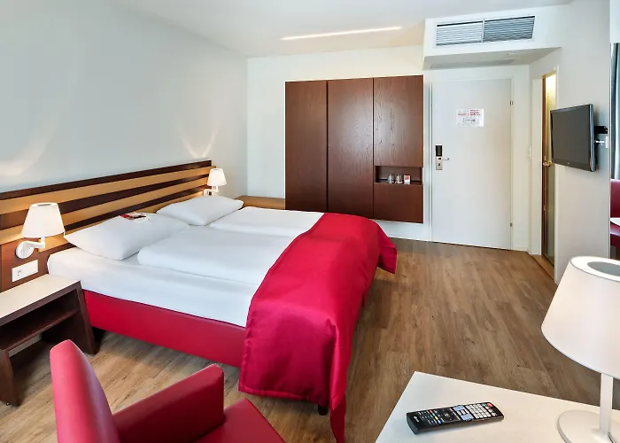 Hotel Four Points Flex By Sheraton Hauptbahnhof 3*