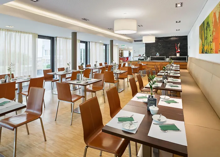 Hotel Four Points Flex By Sheraton Hauptbahnhof 3*