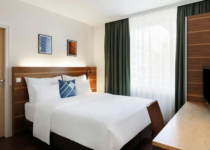 Four Points Flex By Sheraton Hauptbahnhof Hotel 3*