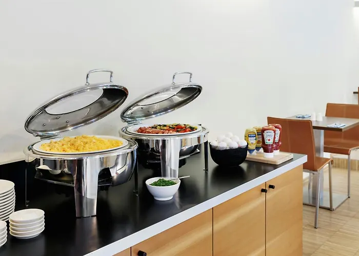 Four Points Flex By Sheraton Hauptbahnhof Hotel 3*