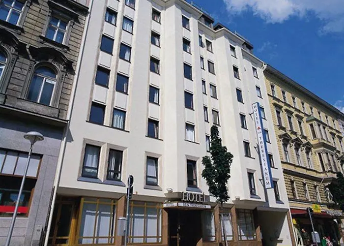 Hotel Four Points Flex By Sheraton Hauptbahnhof 3*